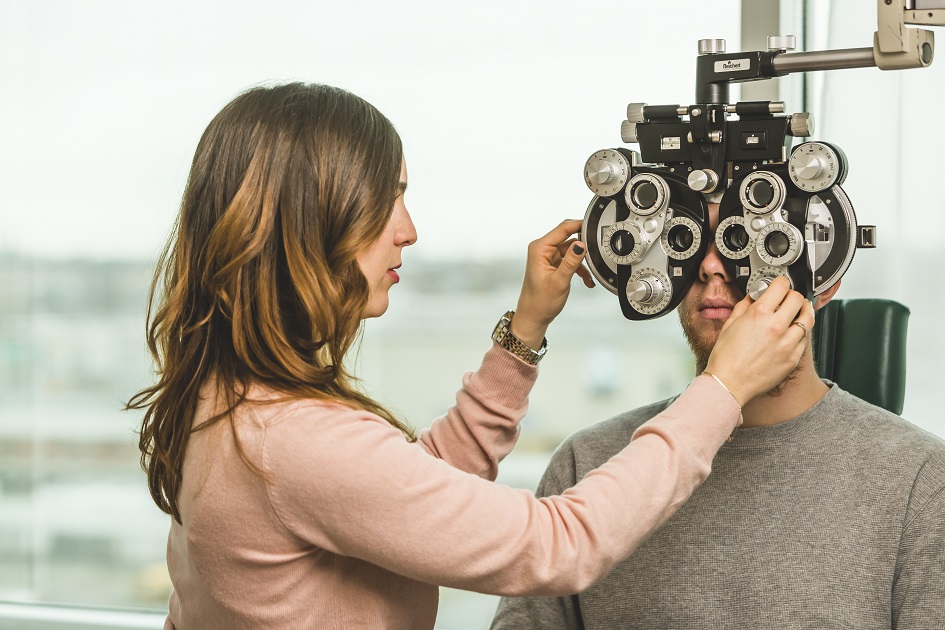 Eye exam to prevent glaucoma